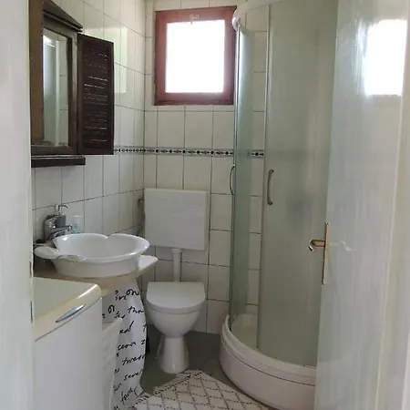 House Zrno Ferienhaus *