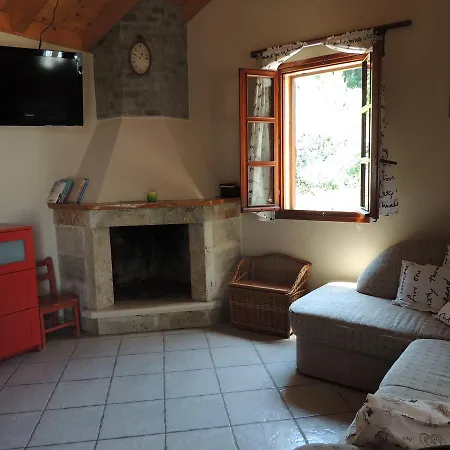 Дом отдыха House Zrno Peaceful Stone House In Racisce, Korcula *