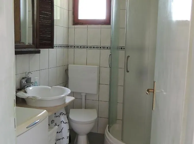 House Zrno بيت للعطل *