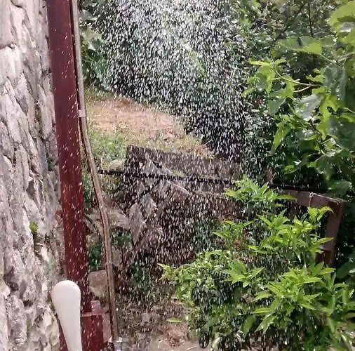 House Zrno بيت للعطل Račišće